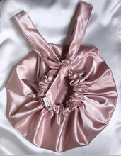 Load image into Gallery viewer, Meli J's Bonnets