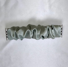 Load image into Gallery viewer, Scrunchie Watch Bands