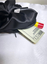 Load image into Gallery viewer, Zipper Scrunchies