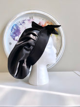 Load image into Gallery viewer, Meli J's Bonnets