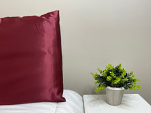 Load image into Gallery viewer, Meli J&#39;s Satin Pillowcases
