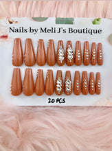 Load image into Gallery viewer, Ready to Ship Nail Sets
